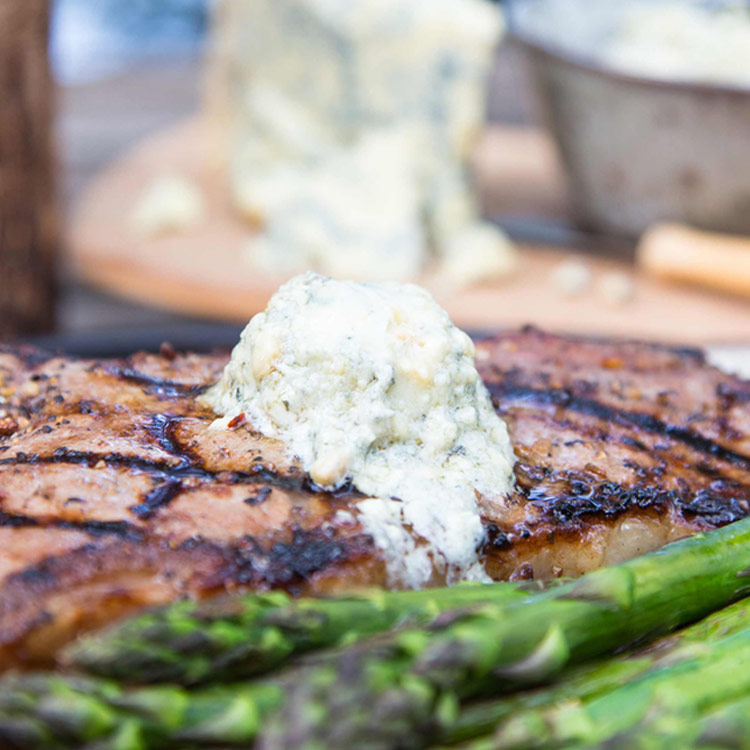 Picture of Blue Cheese Topped Steak