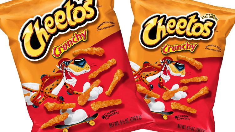 Provamos os Novos CHEETOS CRUNCHY, Vale a pena? 