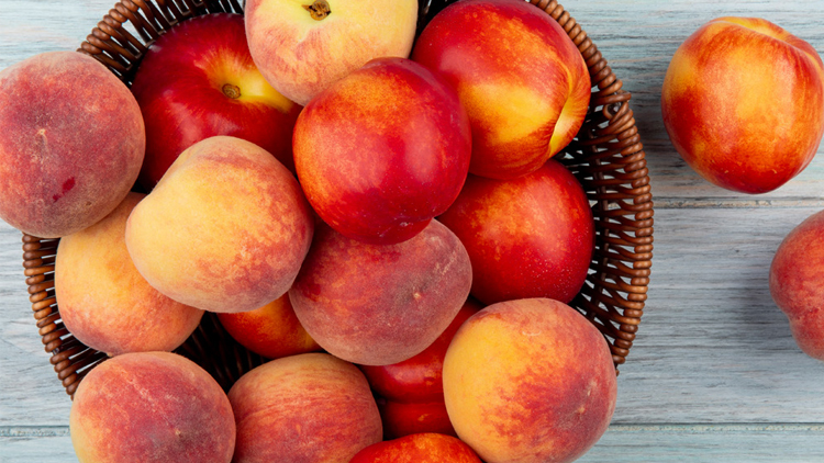 Picture of Sweet Southern Peaches or Yellow Nectarines