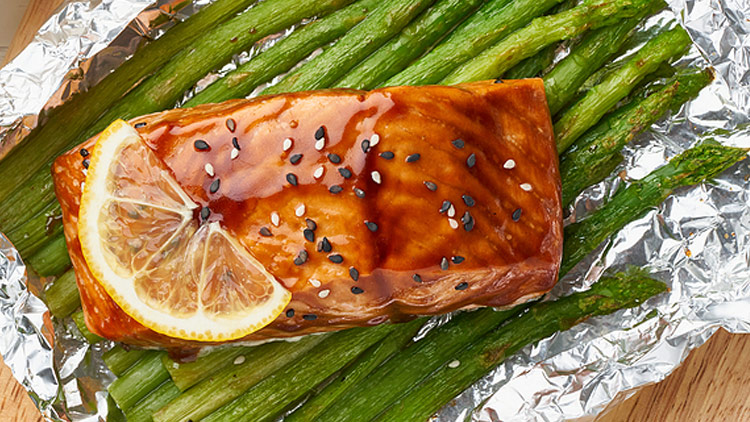 Picture of Teriyaki Salmon with Asparagus