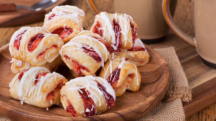 Picture of Berry Filled Strudel Bites